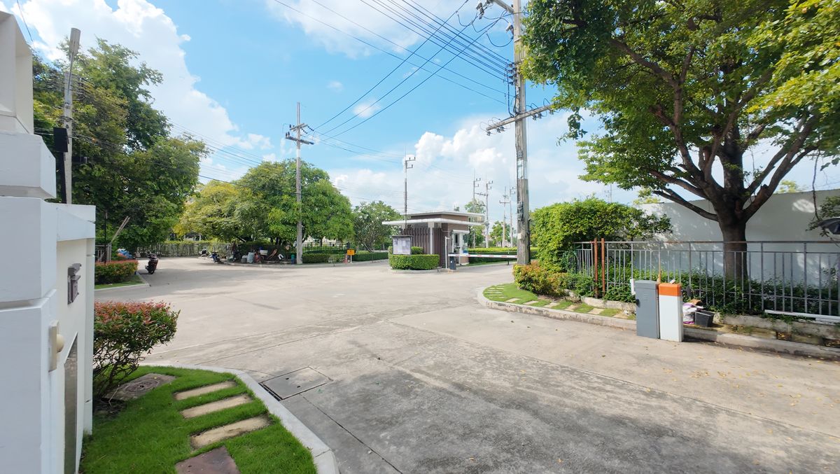 ขายบ้านพระราม 2 บางขุนเทียน : เดอะแกรนด์ พระราม2 โซนซีน “พื้นที่ใหญ่ เพื่อรอยยิ้มและเสียงหัวเราะของครอบครัว”