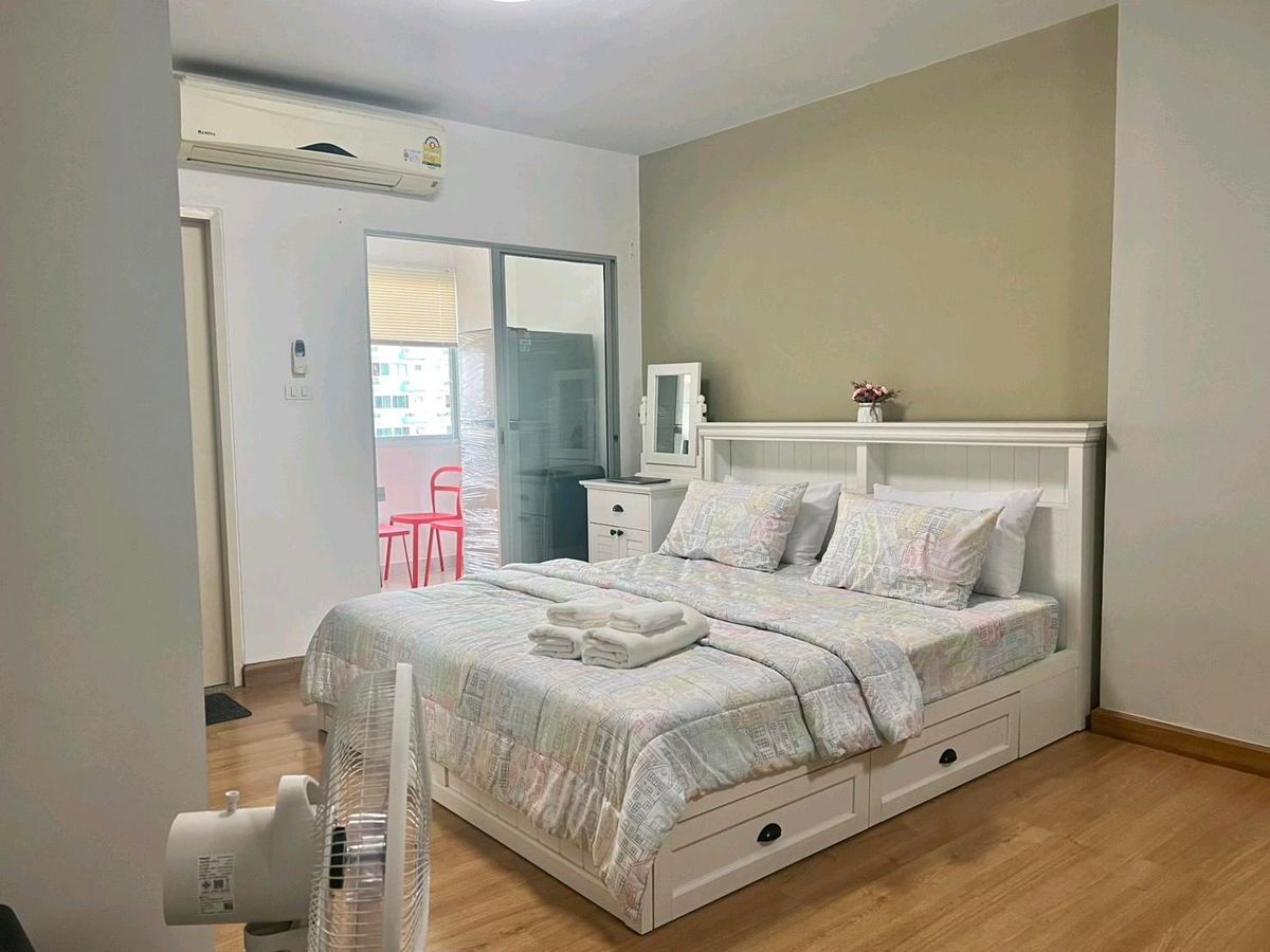 For RentCondoKasetsart, Ratchayothin : Condo for rent, Supalai Park Kaset, beautiful room, electrical appliances, furniture