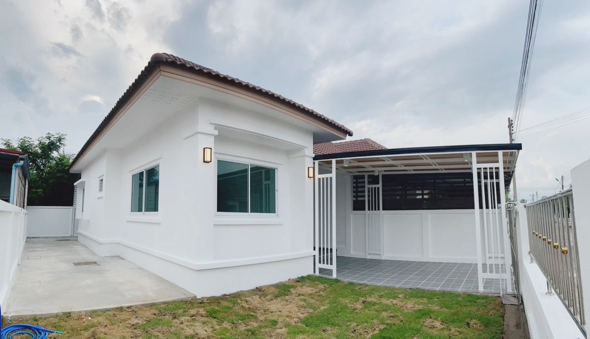 ขายพิษณุโลก : ขายบ้านแฝดรีโนเวทใหม่ ราคาดีมาก ต.หัวรอ ในเมืองพิษณุโลก ใกล้เซเว่น โลตัส บิ๊กซี ไทยแอร์โร 