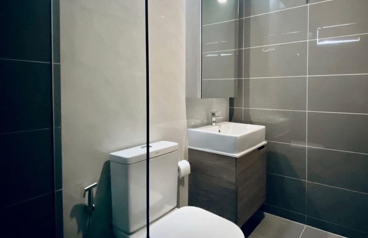 For SaleCondoSukhumvit, Asoke, Thonglor : Urgent sale‼ ️M Thonglor 10 rooms, a 36 SQ.M 1 Bed 1 Bath, only 5.25 mb !! Contact 086-795-9997