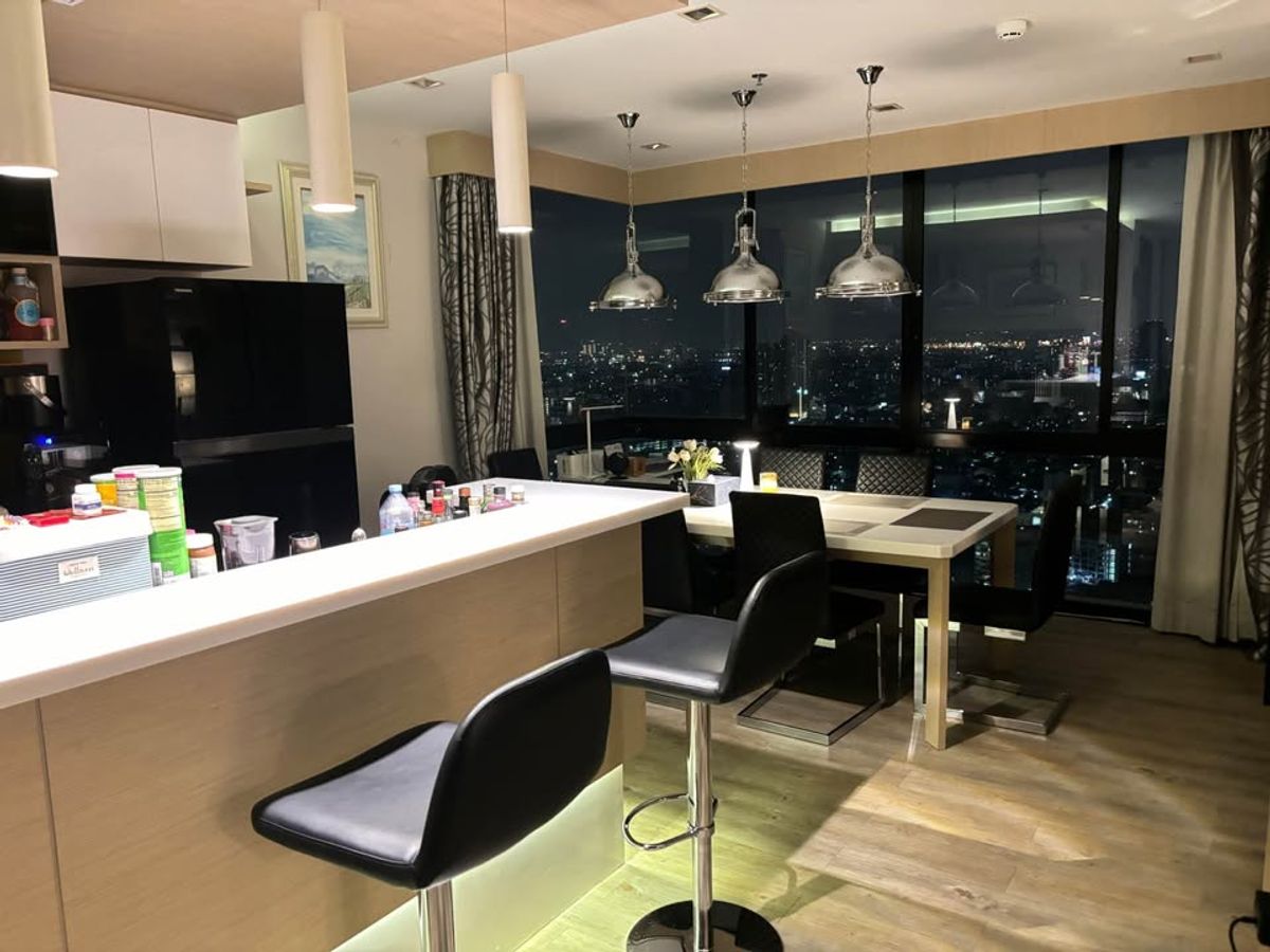 For SaleCondoLadprao, Central Ladprao : The Issara Ladprao / 2 Bedrooms (Sale with Tenant), Di Issara Ladprao / 2 Bedrooms (Sale with Tenants) ML044