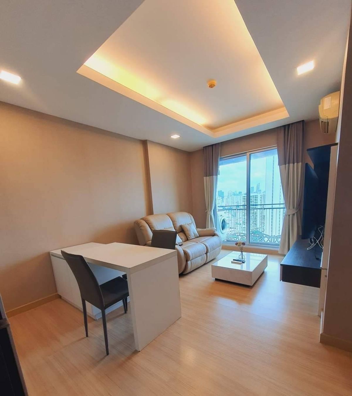For RentCondoRama9, Petchburi, RCA : 💥CP-3608💥Thru Thonglor 👉Line : @wincondo