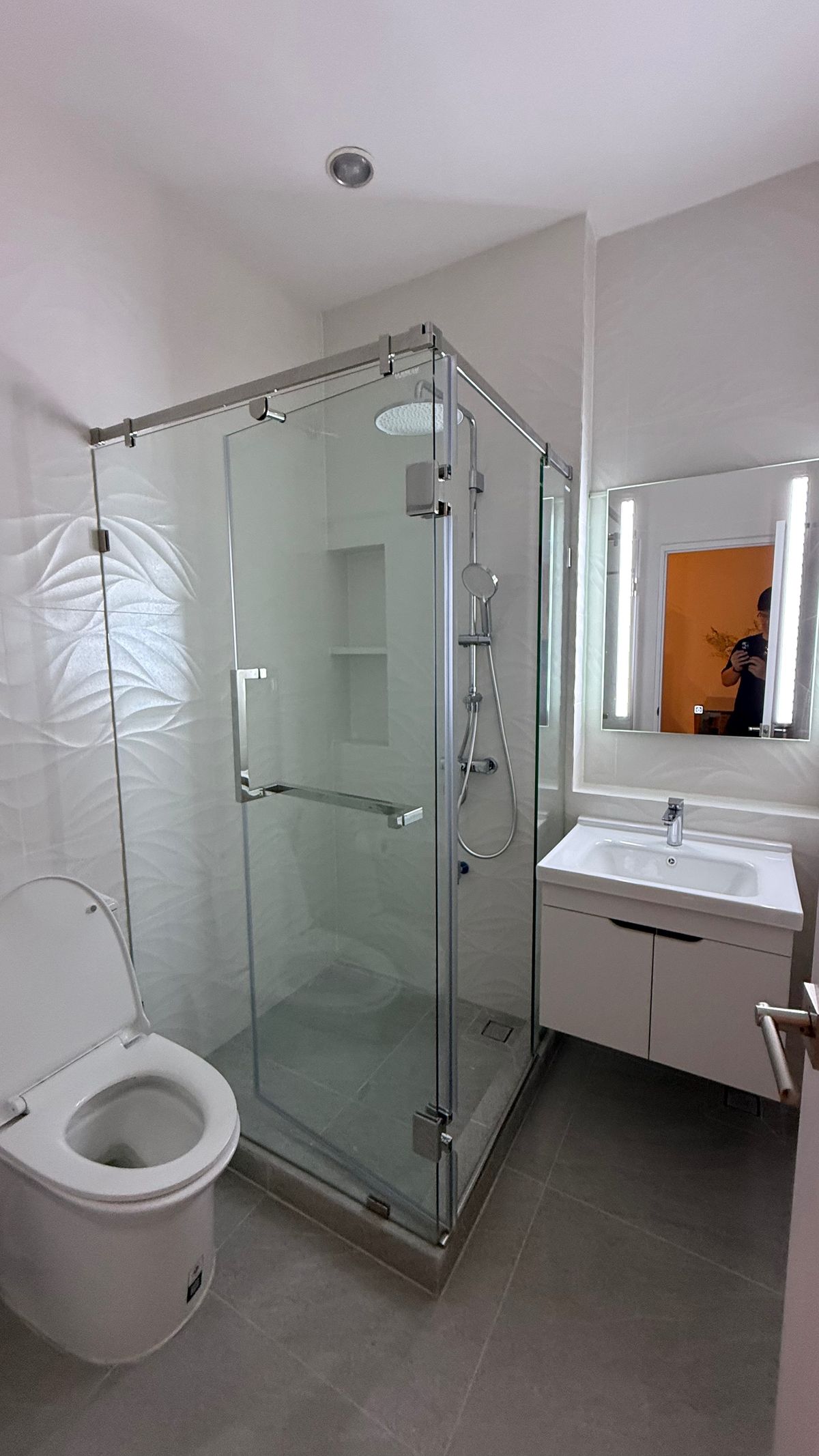 ขายคอนโดสีลม ศาลาแดง บางรัก : ขายคอนโด ติดโรงเรียนเซนโยเซฟ ติด BTS ศาลาแดง