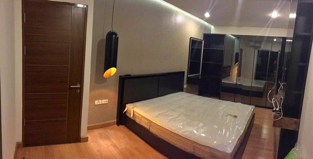 For SaleCondoRatchadapisek, Huaikwang, Suttisan : Condo for sale, Supalai City Resort, Ratchada-Huai Khwang 1 bedroom, 47 sqm.