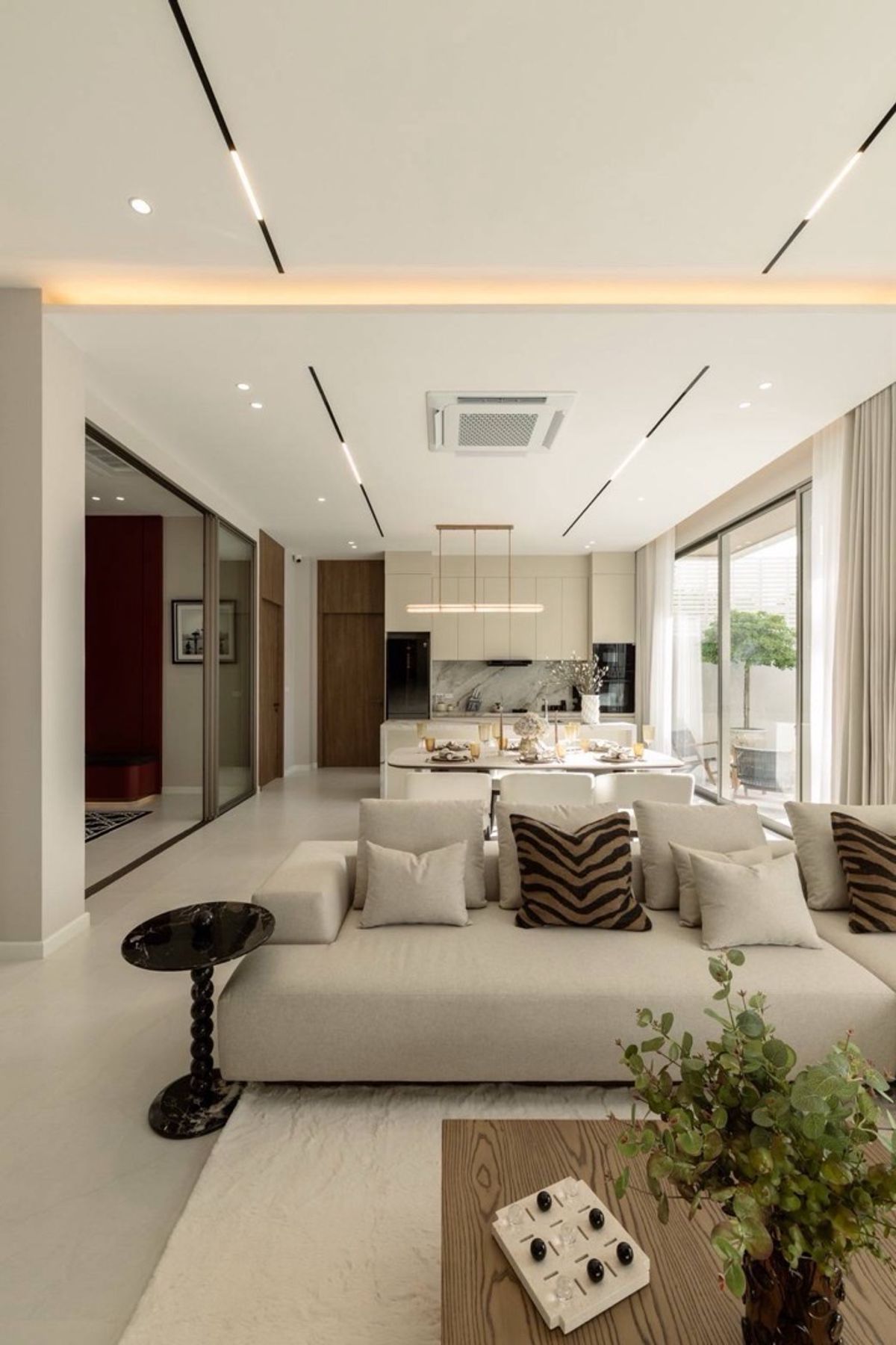 ขายพัทยา บางแสน ชลบุรี สัตหีบ : 📌Pool villa Pattaya บ้านเดี่ยว 2 ชั้น ขนาด 559 Sq.m 3 bed 4 bath เพียง 29.9 MB ติดต่อ 086-795-9997 (จิมมี่)