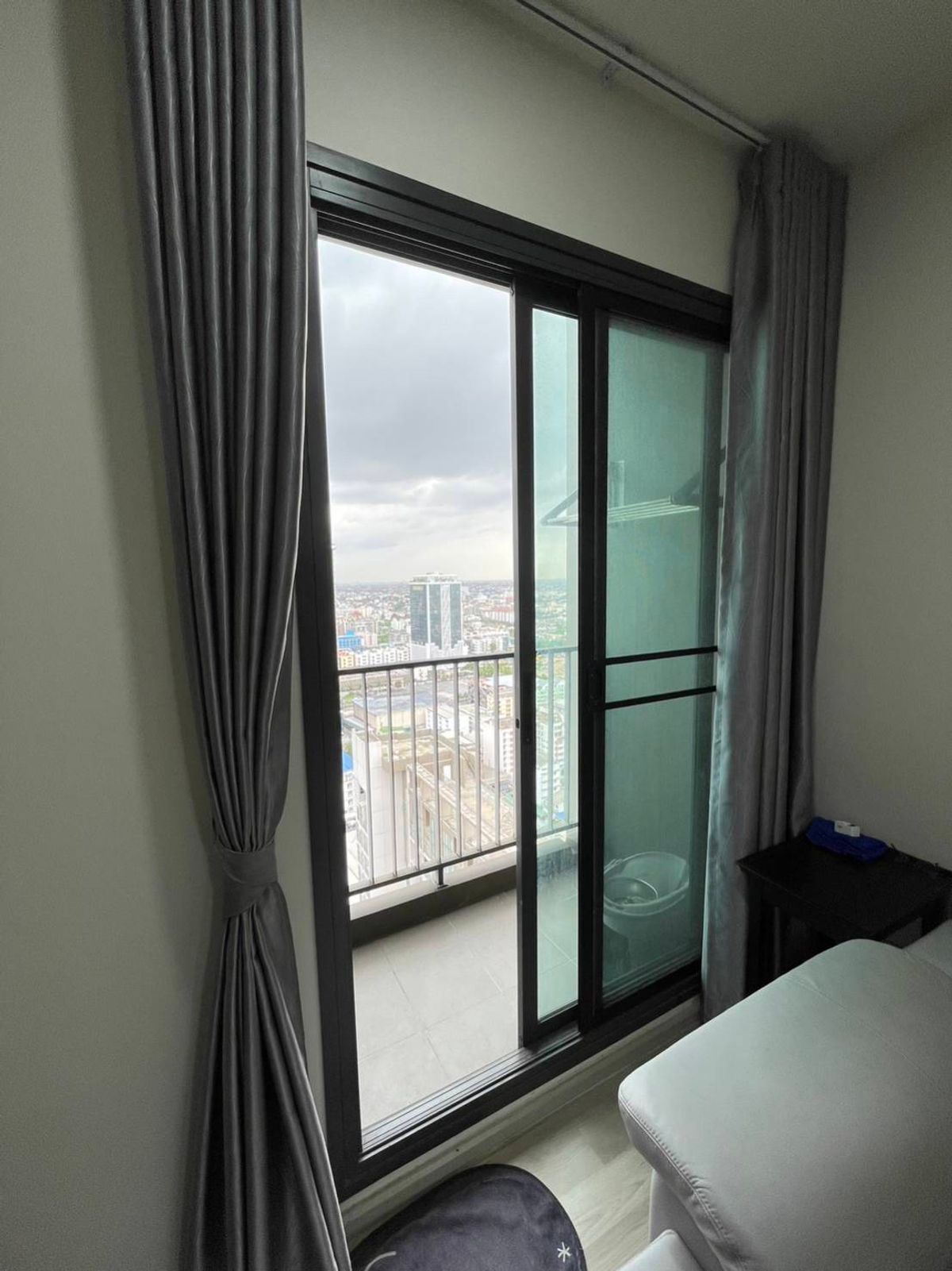 For SaleCondoRatchadapisek, Huaikwang, Suttisan : 🔥 Urgent sale 🔥 The cheapest room, beautiful room, wide angle, good view, very worthwhile