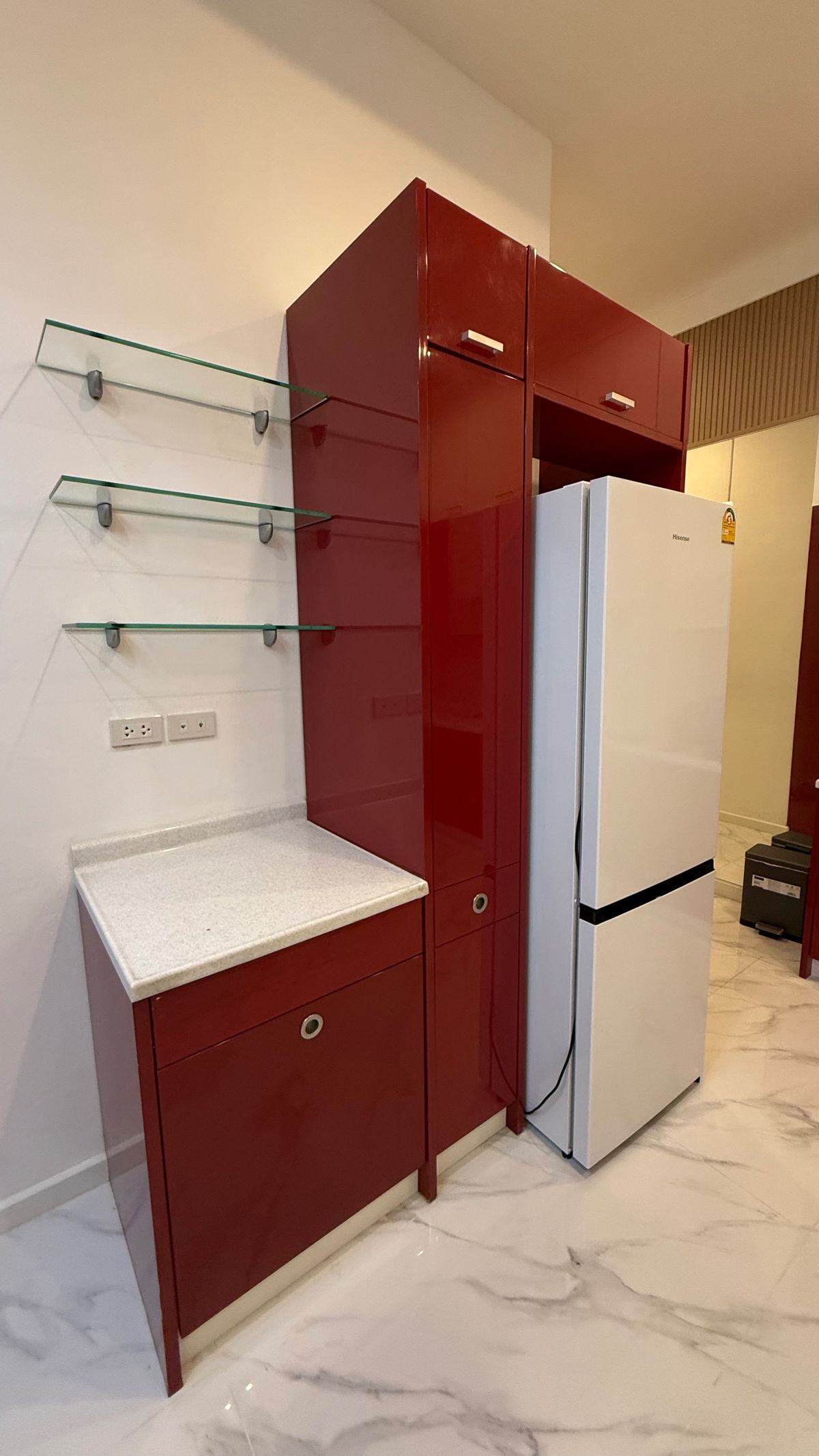 ขายคอนโดสีลม ศาลาแดง บางรัก : ขายคอนโด ติดโรงเรียนเซนโยเซฟ ติด BTS ศาลาแดง