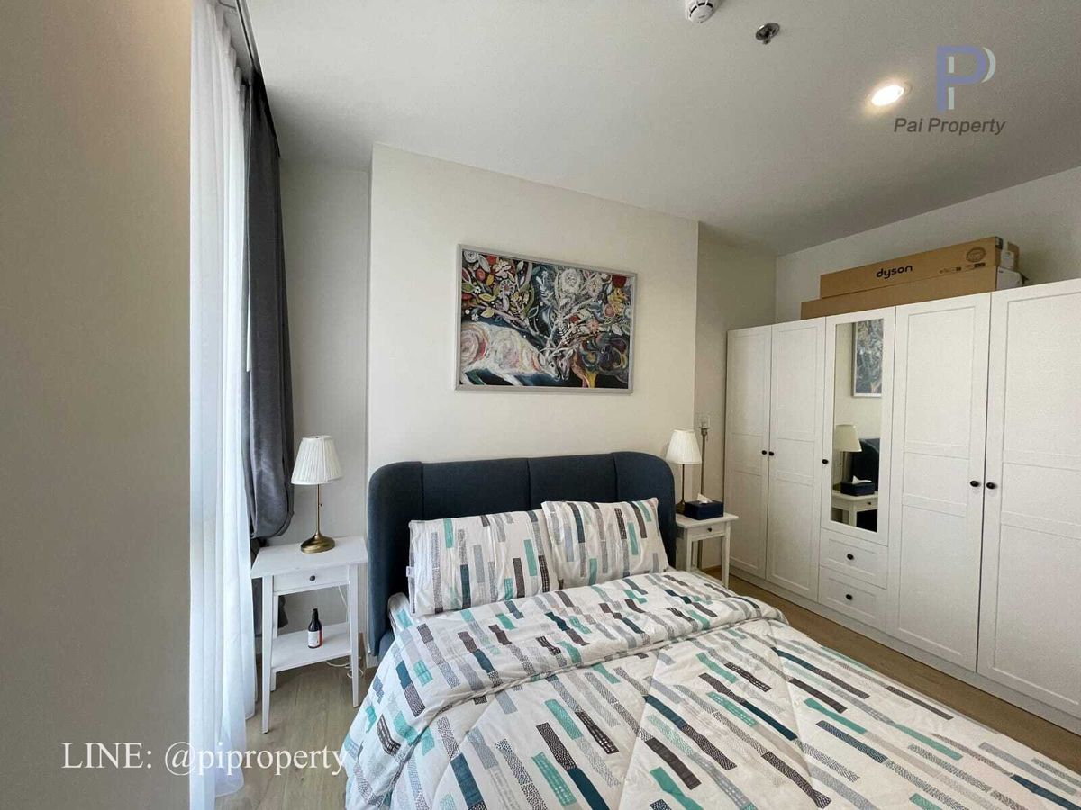 For SaleCondoOnnut, Udomsuk : Discover a fantastic opportunity to own a profitable asset in one of Bangkok's most dynamic neighborhoods. This stylish condo unit at QUINN Sukhumvit 101 offers not just a great home, but a smart investment with a proven rental income.