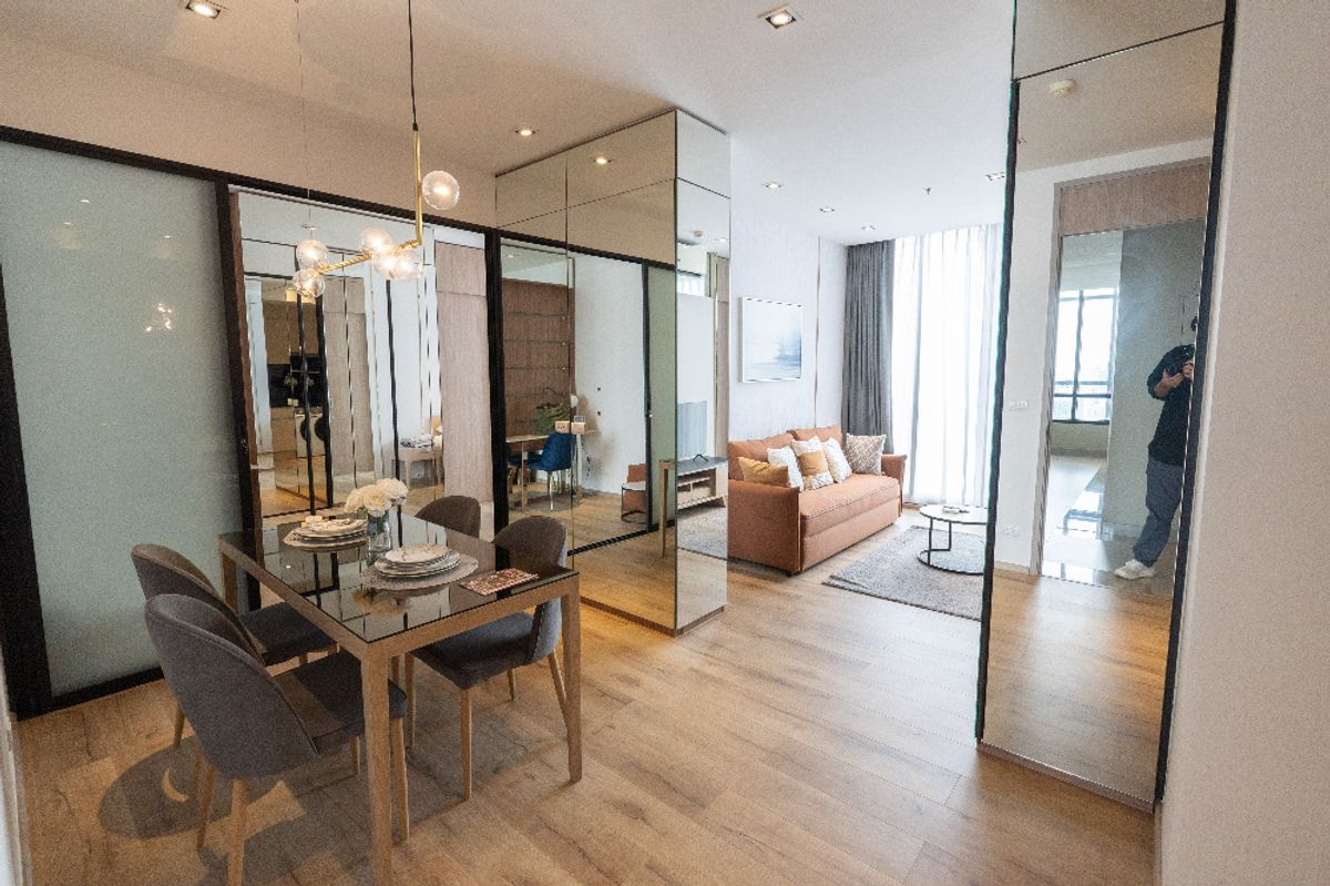 For RentCondoSukhumvit, Asoke, Thonglor : High Floor • Bathub • Park 24 | 2 Bed Luxury Living