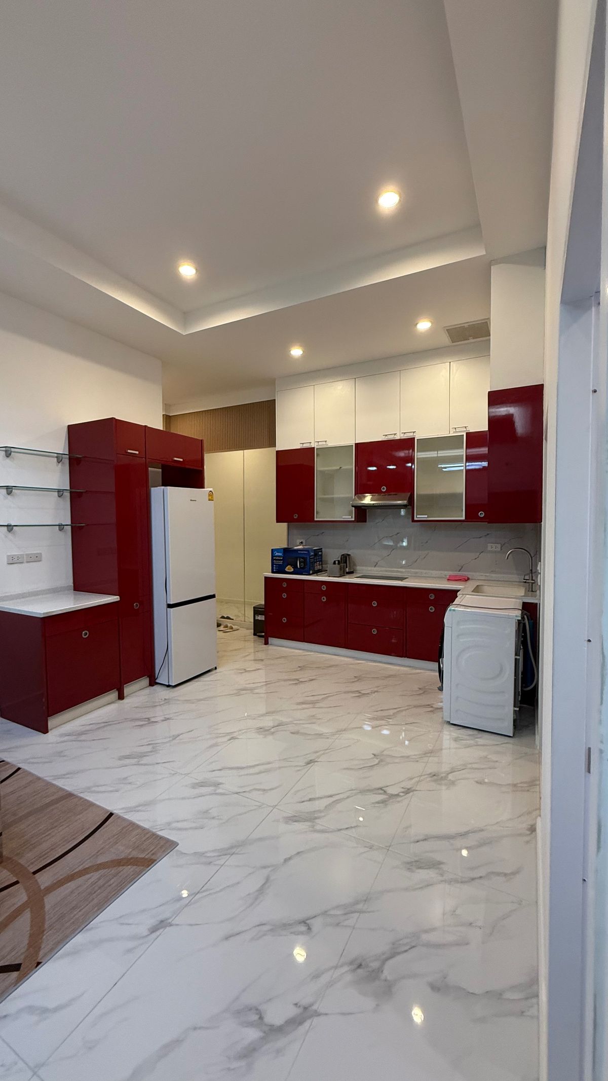 ขายคอนโดสีลม ศาลาแดง บางรัก : ขายคอนโด ติดโรงเรียนเซนโยเซฟ ติด BTS ศาลาแดง