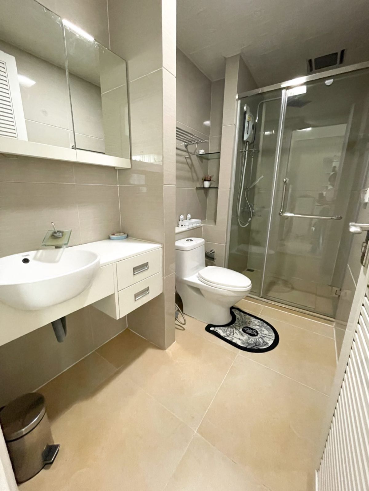 For RentCondoRama9, Petchburi, RCA : 💥ST-8715💥T.C. Green 👉Line : @wincondo