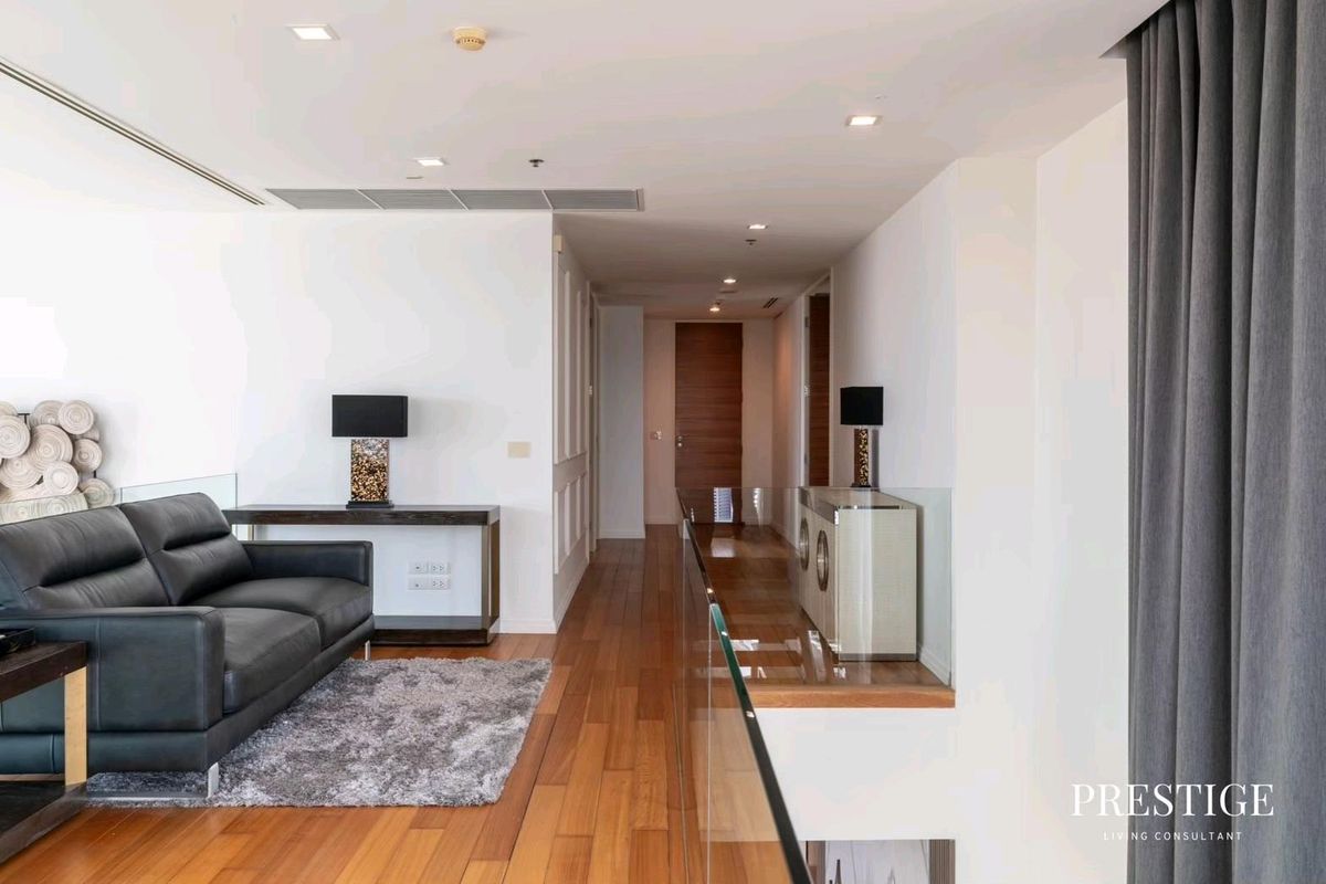 ให้เช่าคอนโดวงเวียนใหญ่ เจริญนคร : 📌For RENT เช่า | The River Condominium - 4BR (330 sqm) Duplex 260,000 THB