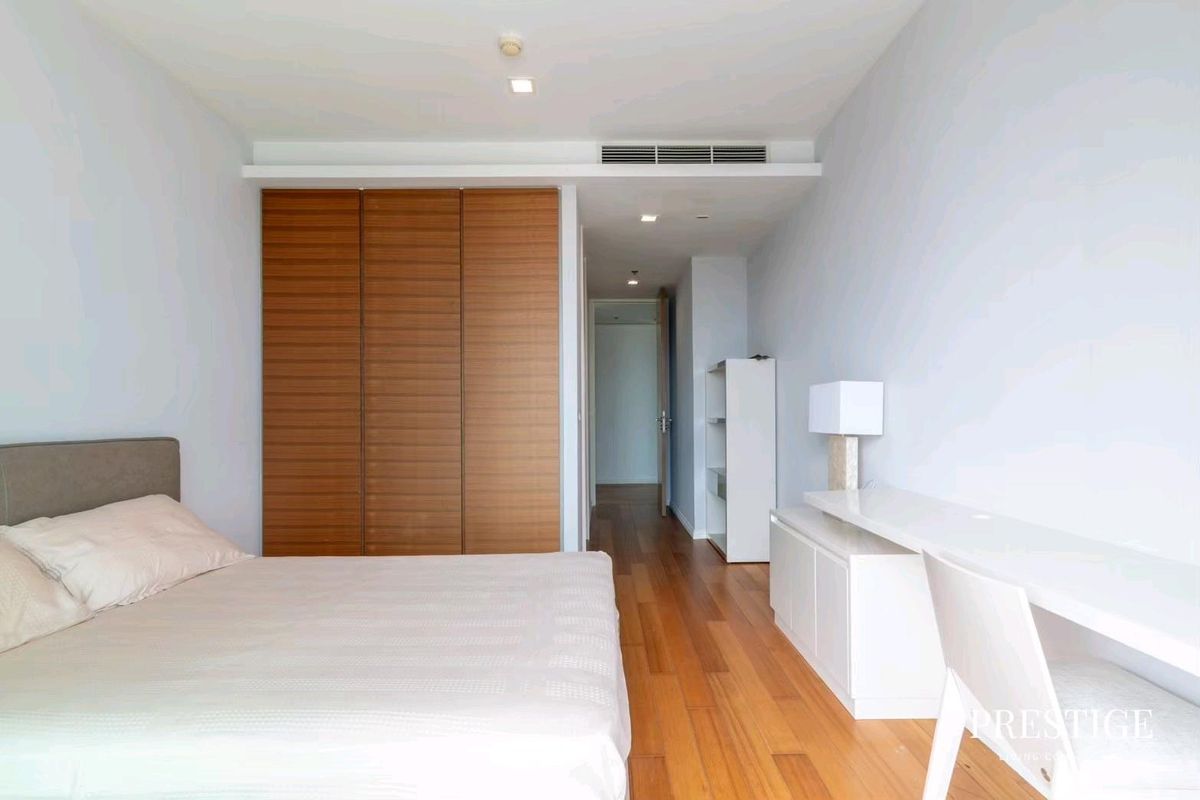 ให้เช่าคอนโดวงเวียนใหญ่ เจริญนคร : 📌For RENT เช่า | The River Condominium - 4BR (330 sqm) Duplex 260,000 THB