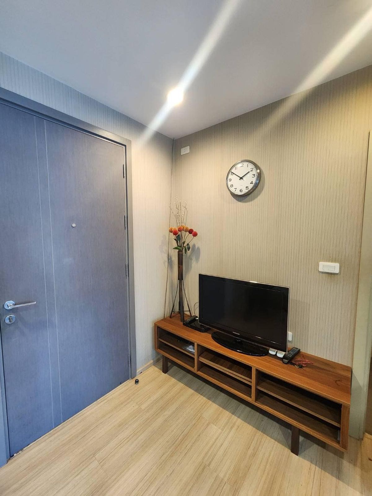 For RentCondoRama9, Petchburi, RCA : 💥ST-6047💥 The Base Rama 9 - Ramkhamhaeng 👉Line : @wincondo