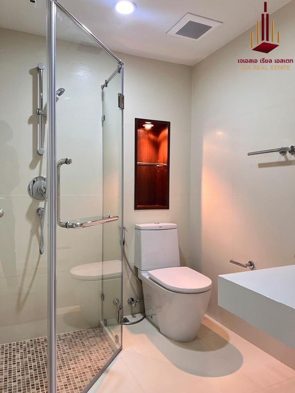 ขายคอนโดสาทร นราธิวาส : ✨ For Sale: Baan Siri Sathorn Suanplu Condo ✨  💰 Only 9,500,000 THB