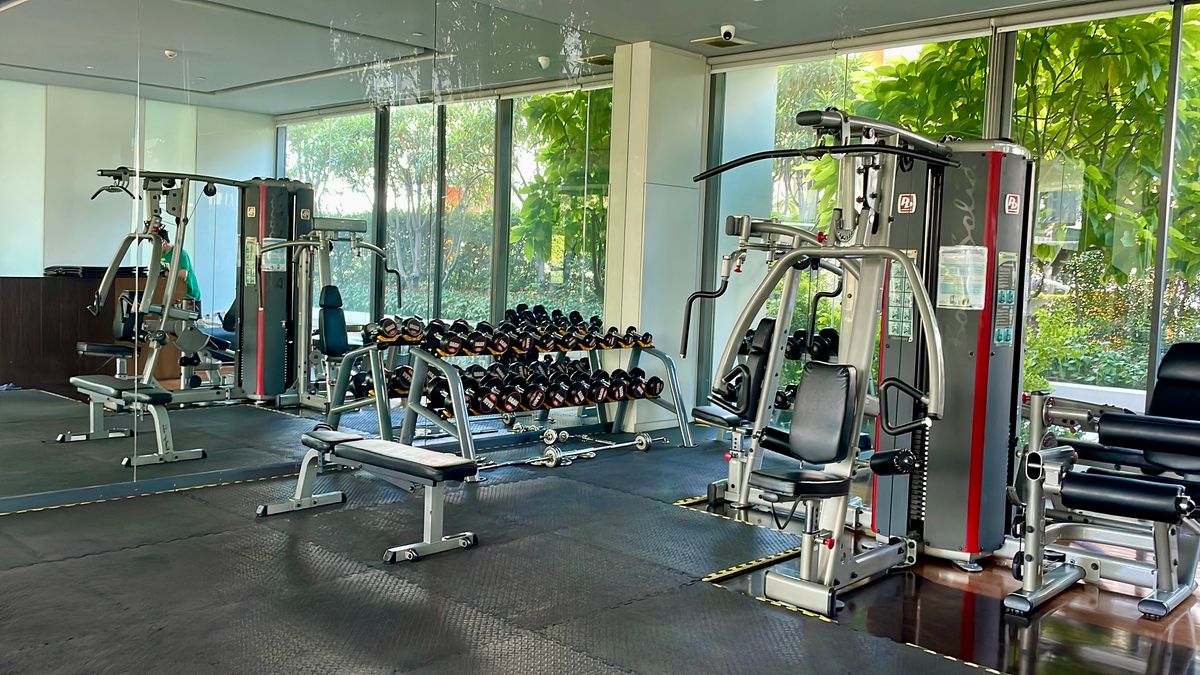 For RentCondoOnnut, Udomsuk : 🔥 For Rent the Room Sukhumvit 62 (Swimming Pool view room) next to BTS Punnawithi 0 meters.