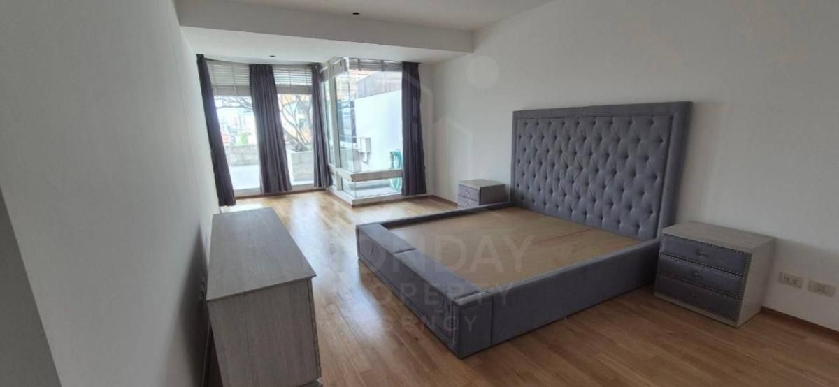 For SaleCondoSathorn, Narathiwat : 📌 Urgent‼ ️ Sell as much as the condo, The Empire Place, beautiful room, ready to move in.