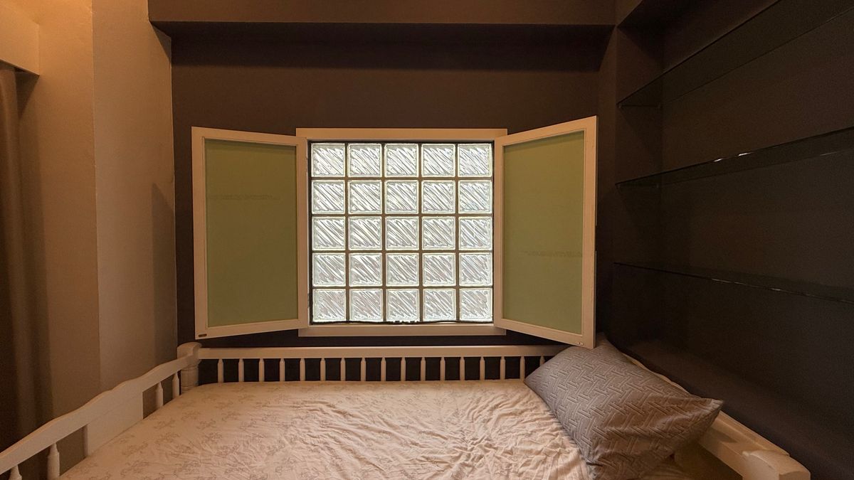 ขายคอนโดสีลม ศาลาแดง บางรัก : ขายคอนโด ติดโรงเรียนเซนโยเซฟ ติด BTS ศาลาแดง