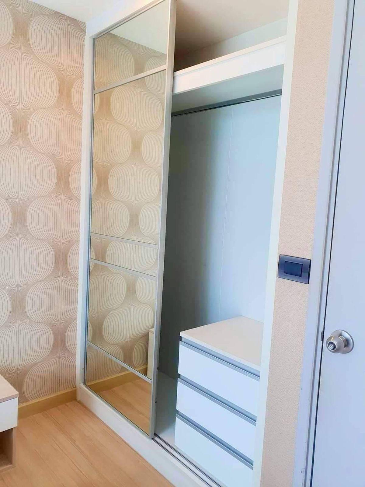 For RentCondoRama9, Petchburi, RCA : 💥CP-3608💥Thru Thonglor 👉Line : @wincondo