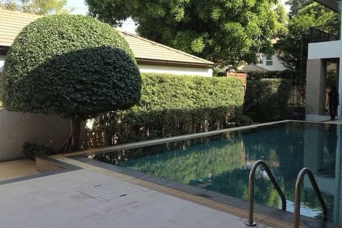 For SaleHouseChokchai 4, Ladprao 71, Ladprao 48, : Urgent sale 📌 Private Nirvana Ladprao Project 924 SQ.M 5 BED 6 Bath, only 75 MB !!! Contact 086-795-9997