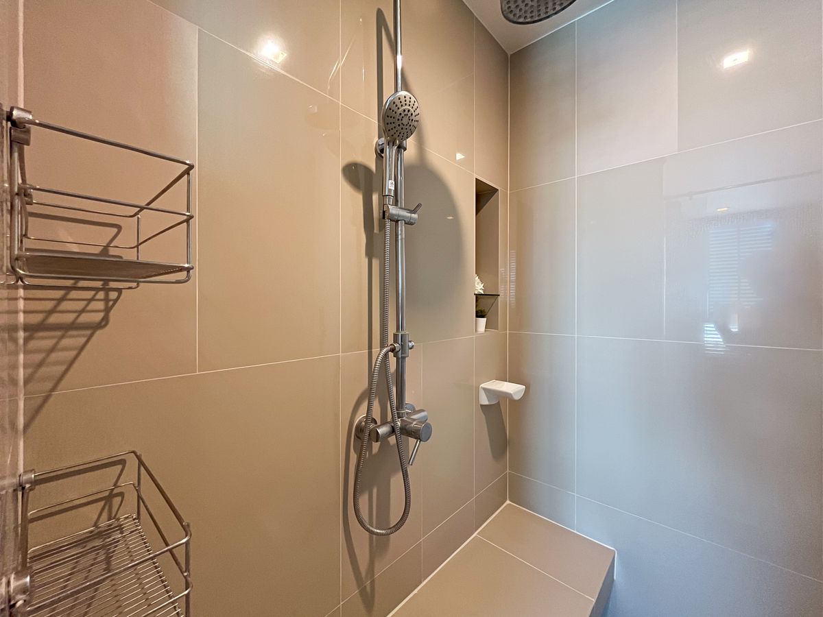 ให้เช่าคอนโดรัชดา ห้วยขวาง : 🔥ให้เช่าด่วน🔥ควินน์ รัชดา 17 ห้องกว้าง 2ห้องนอน ตกแต่งหรู เฟอร์นิเจอร์ครบพร้อมเข้าอยู่ 