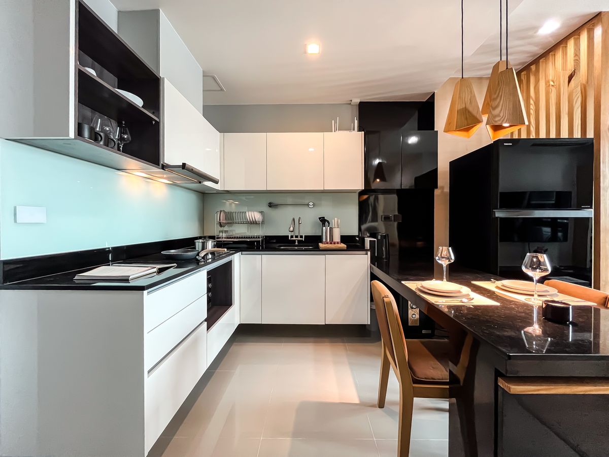 ให้เช่าคอนโดรัชดา ห้วยขวาง : 🔥ให้เช่าด่วน🔥ควินน์ รัชดา 17 ห้องกว้าง 2ห้องนอน ตกแต่งหรู เฟอร์นิเจอร์ครบพร้อมเข้าอยู่ 