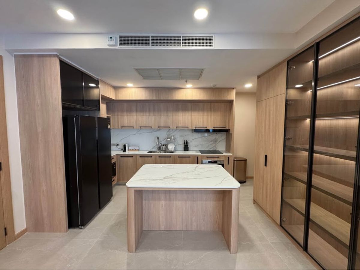 ให้เช่าคอนโดสาทร นราธิวาส : ✨ For Rent: Chatrium Residence Riverside ✨ 💰 Only 90,000 THB/month