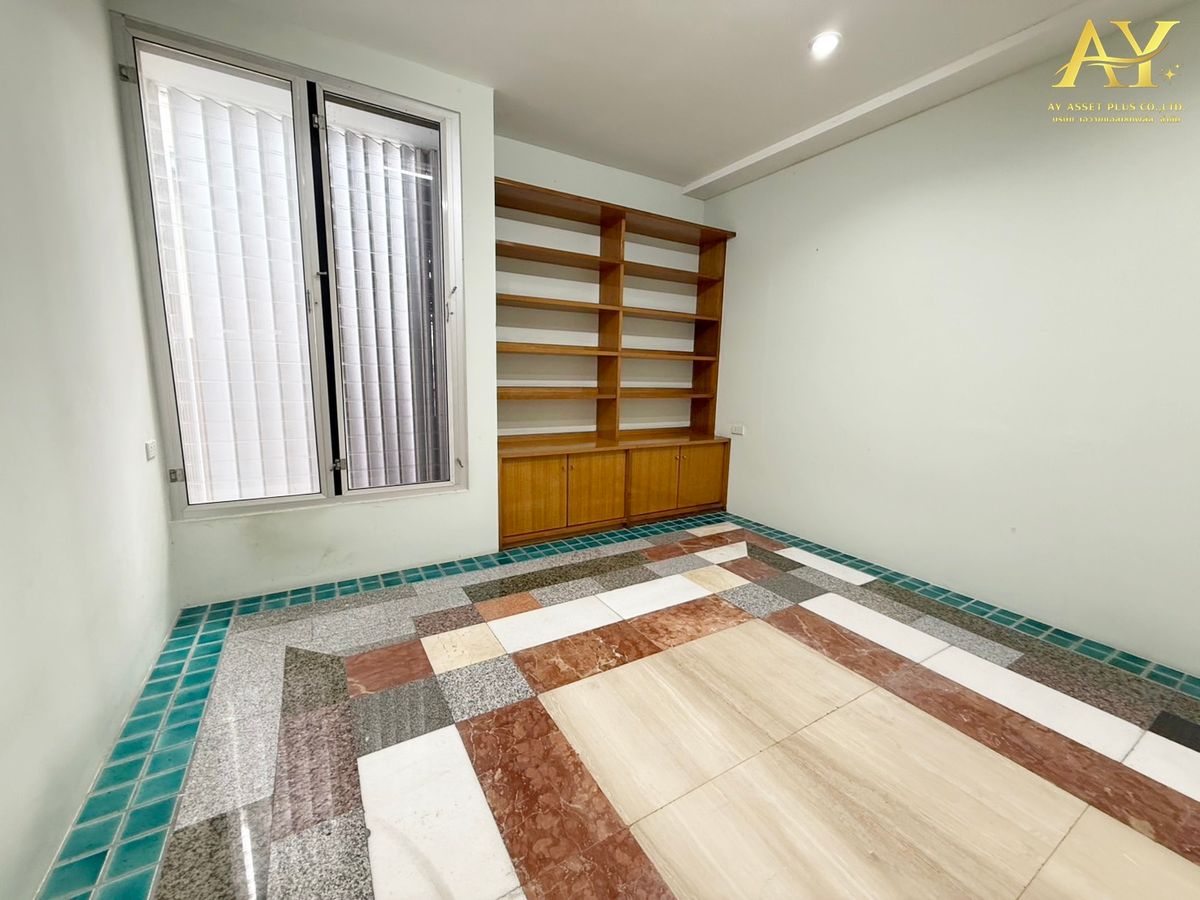 ขายบ้านมีนบุรี-ร่มเกล้า : 🏡✨ บ้านเดี่ยว หมู่บ้านสัมมากร รามคำแหง 112  ใกล้รถไฟฟ้าสถานีสัมมากร และแหล่งชุมชนครบวงจร ในราคาเพียง 6.2 M ‼️ 🏡 รายละเอียดทรัพย์ 