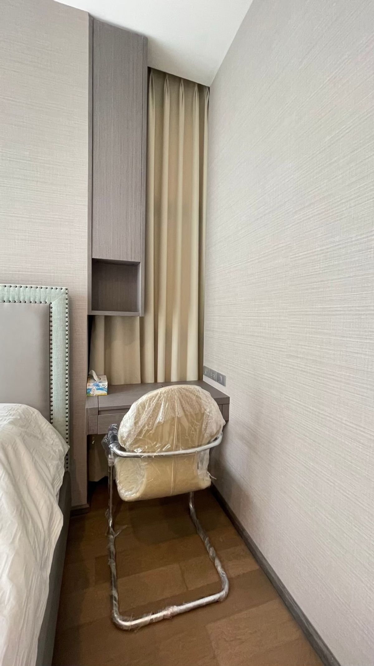 ให้เช่าคอนโดสาทร นราธิวาส : ให้เช่าคอนโด The Diplomat สาทร เฟอร์นิเจอร์ครบ (S03-2131)