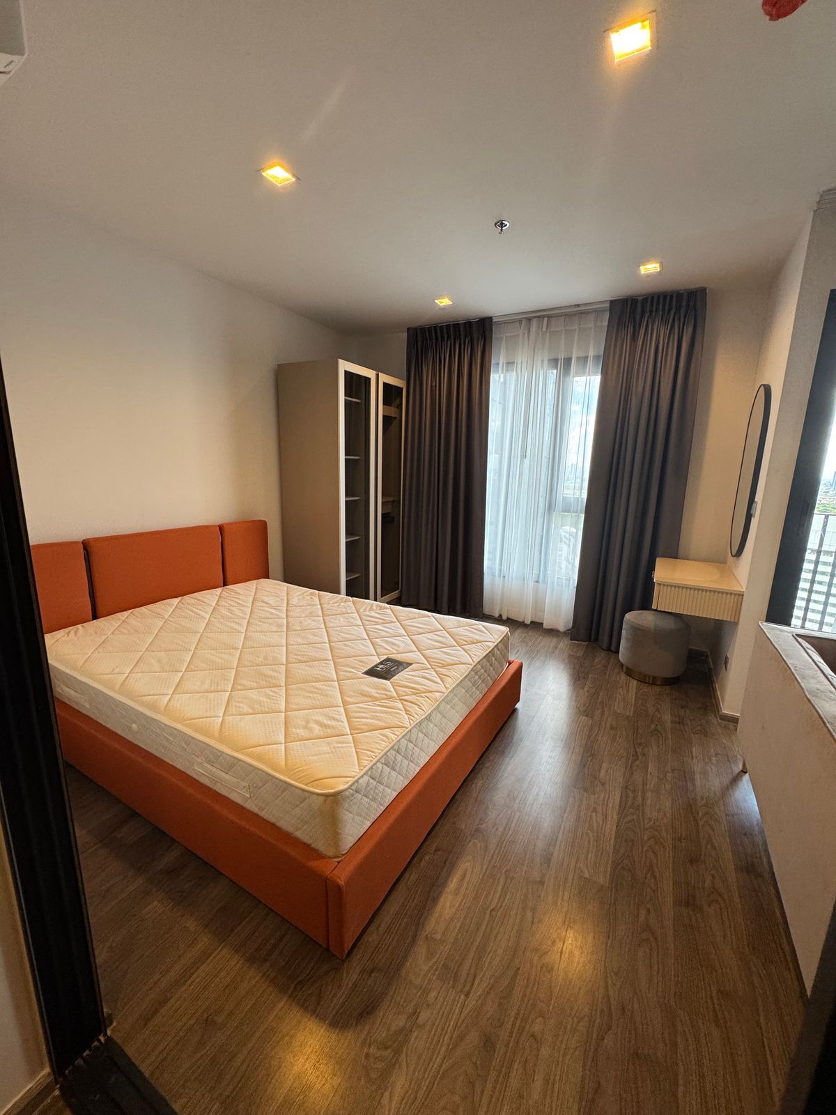 ให้เช่าคอนโดลาดพร้าว เซ็นทรัลลาดพร้าว : ให้เช่า คอนโด Life Ladprao Valley Studio ห้องสวย ชั้นสูง เฟอร์ครบ