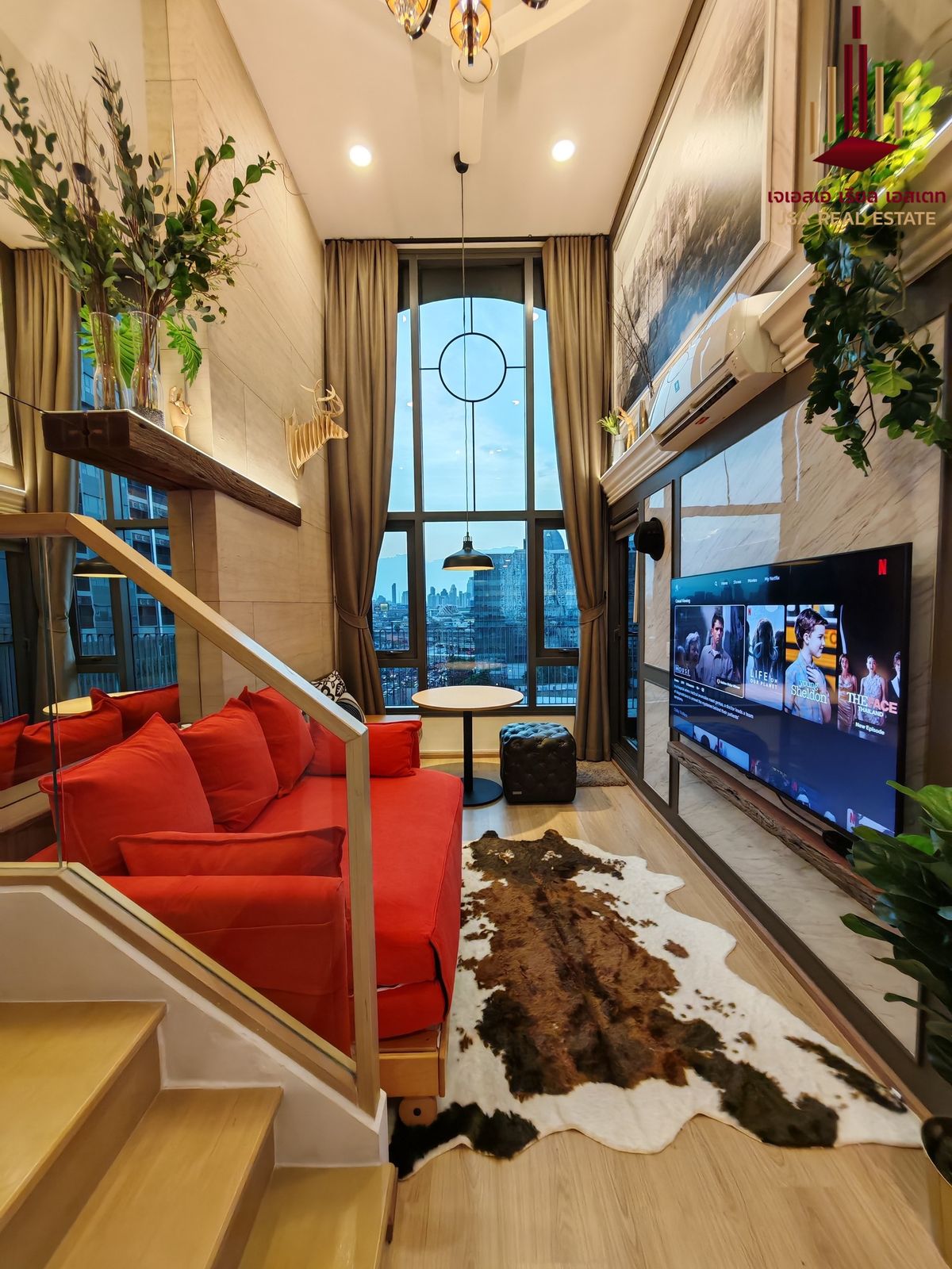 For SaleCondoKhlongtoei, Kluaynamthai : ✨ For Sale: Life Rama 4 - Asoke Condo ✨ 💰 ONLY 6,890,000 THB