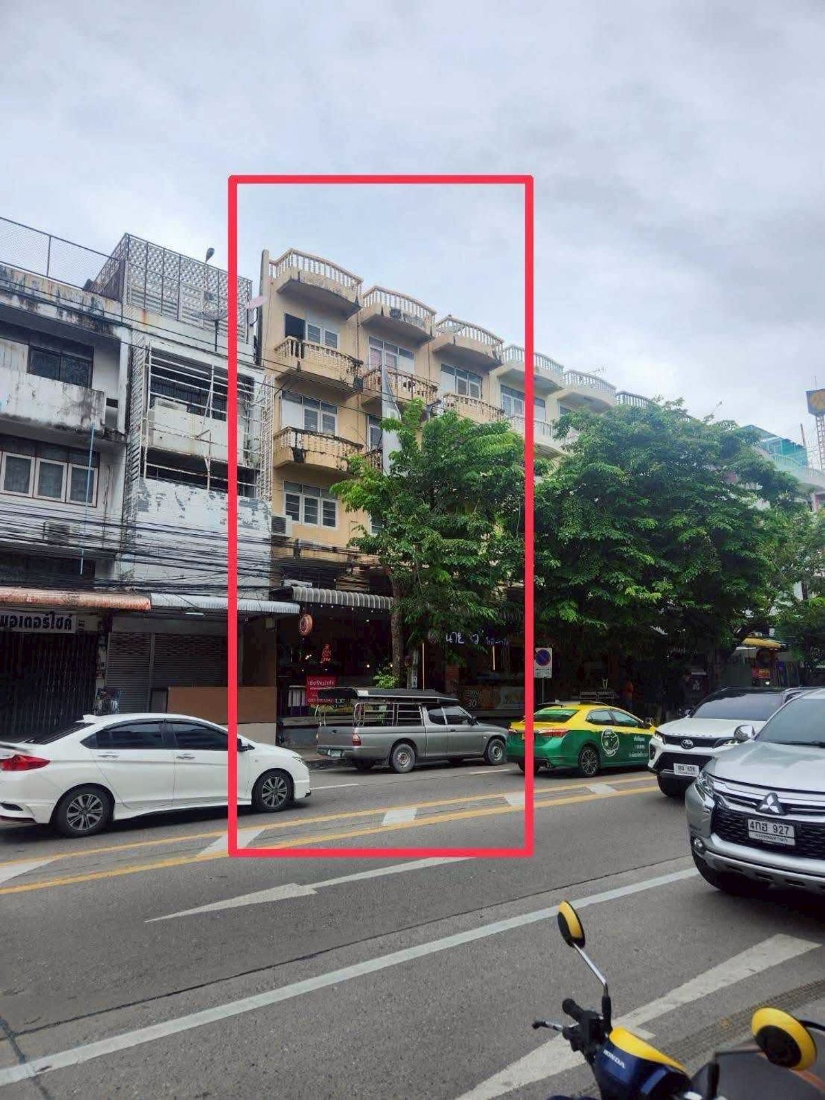 For RentShop HouseOnnut, Udomsuk : Rent a 4 -story commercial building, 3 booths, Udomsuk Road, near BTS Bangchak (N.1863)
