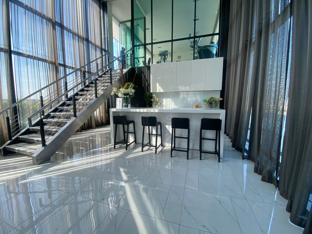 ขายคอนโดรัตนาธิเบศร์ สนามบินน้ำ พระนั่งเกล้า : ขายคอนโดไนท์บริด ติวานนท์ ห้องDuplex (Knightbridge duplex tiwanon) ขนาด 42 ตร.ม.