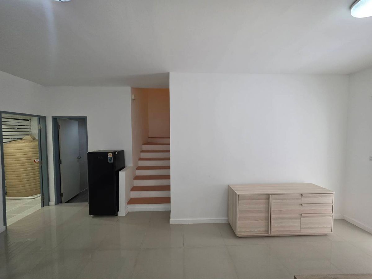 ให้เช่าทาวน์โฮมพระราม 2 บางขุนเทียน : ให้เช่าทาวน์โฮม ฮาบิทาวน์ เนสท์ ท่าข้าม - พระราม 2 ใกล้ โลตัส พระราม 2 เพียง 10 นาที