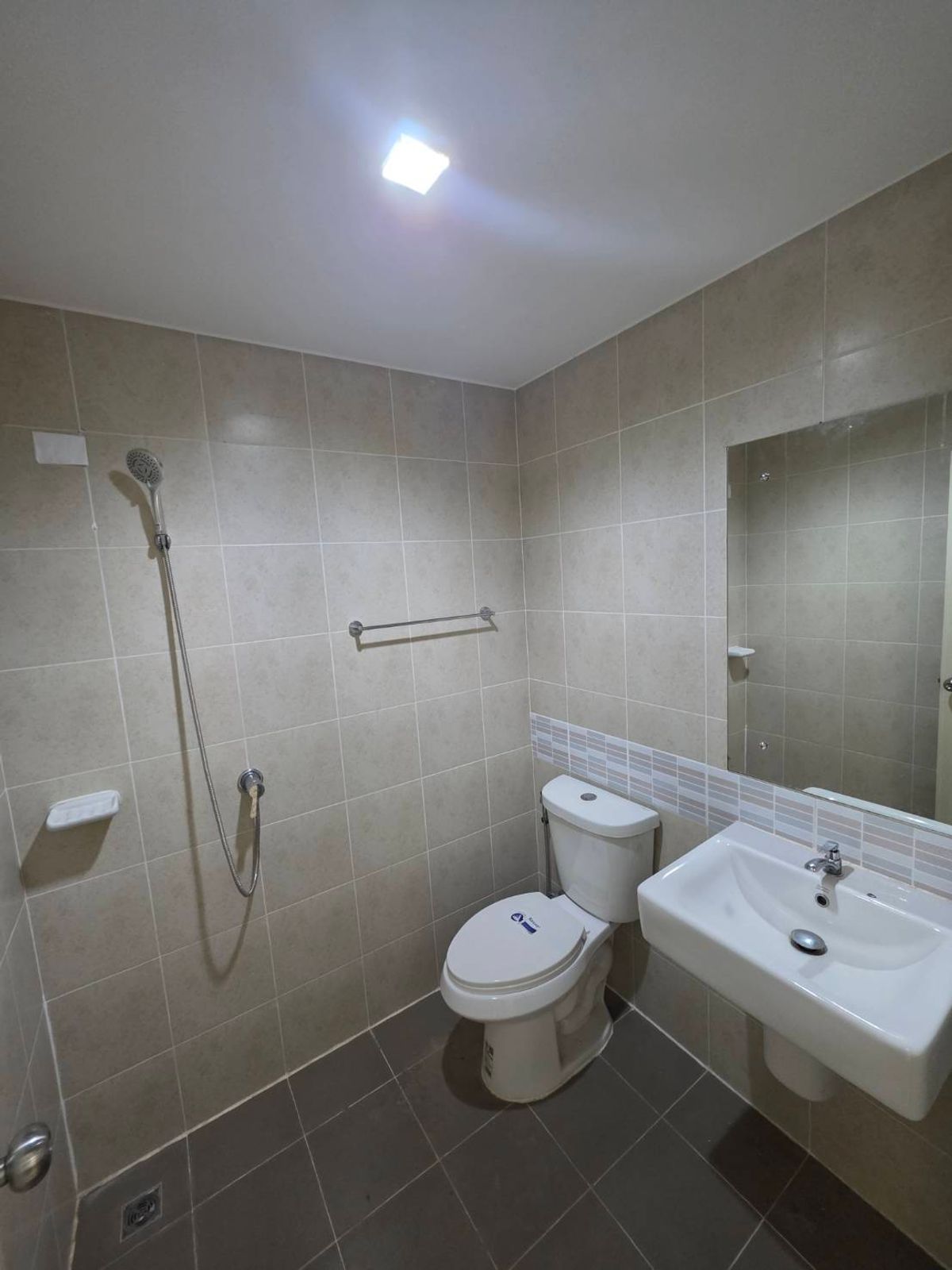 ให้เช่าทาวน์โฮมพระราม 2 บางขุนเทียน : ให้เช่าทาวน์โฮม ฮาบิทาวน์ เนสท์ ท่าข้าม - พระราม 2 ใกล้ โลตัส พระราม 2 เพียง 10 นาที