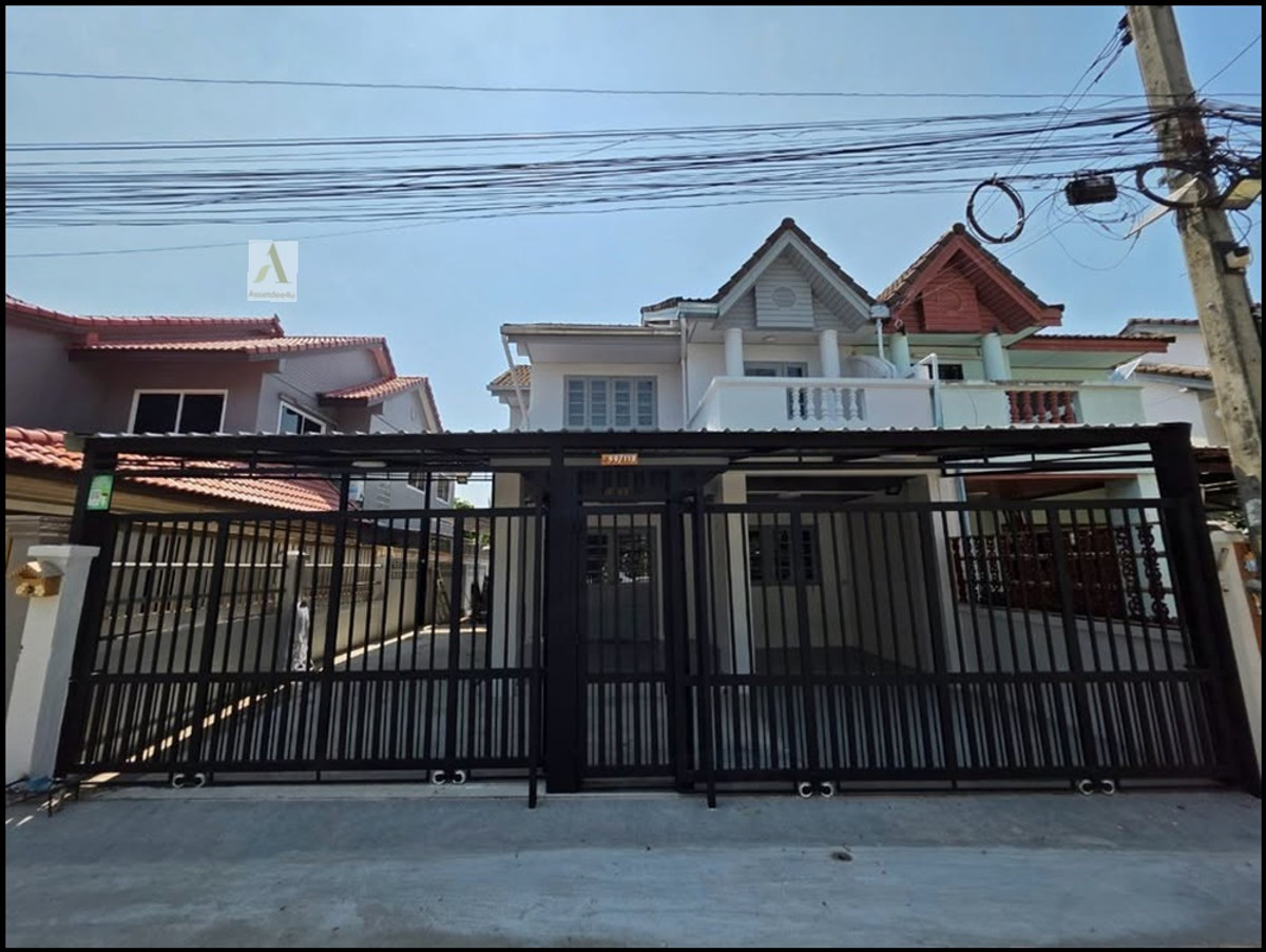 For RentHouseRama5, Ratchapruek, Bangkruai : Ratchaphruek House for Rental AH600 for rent, detached house, Manthana Ratchaphruek has furniture and electrical appliances. The house facing the north Accepting pets to write down the company