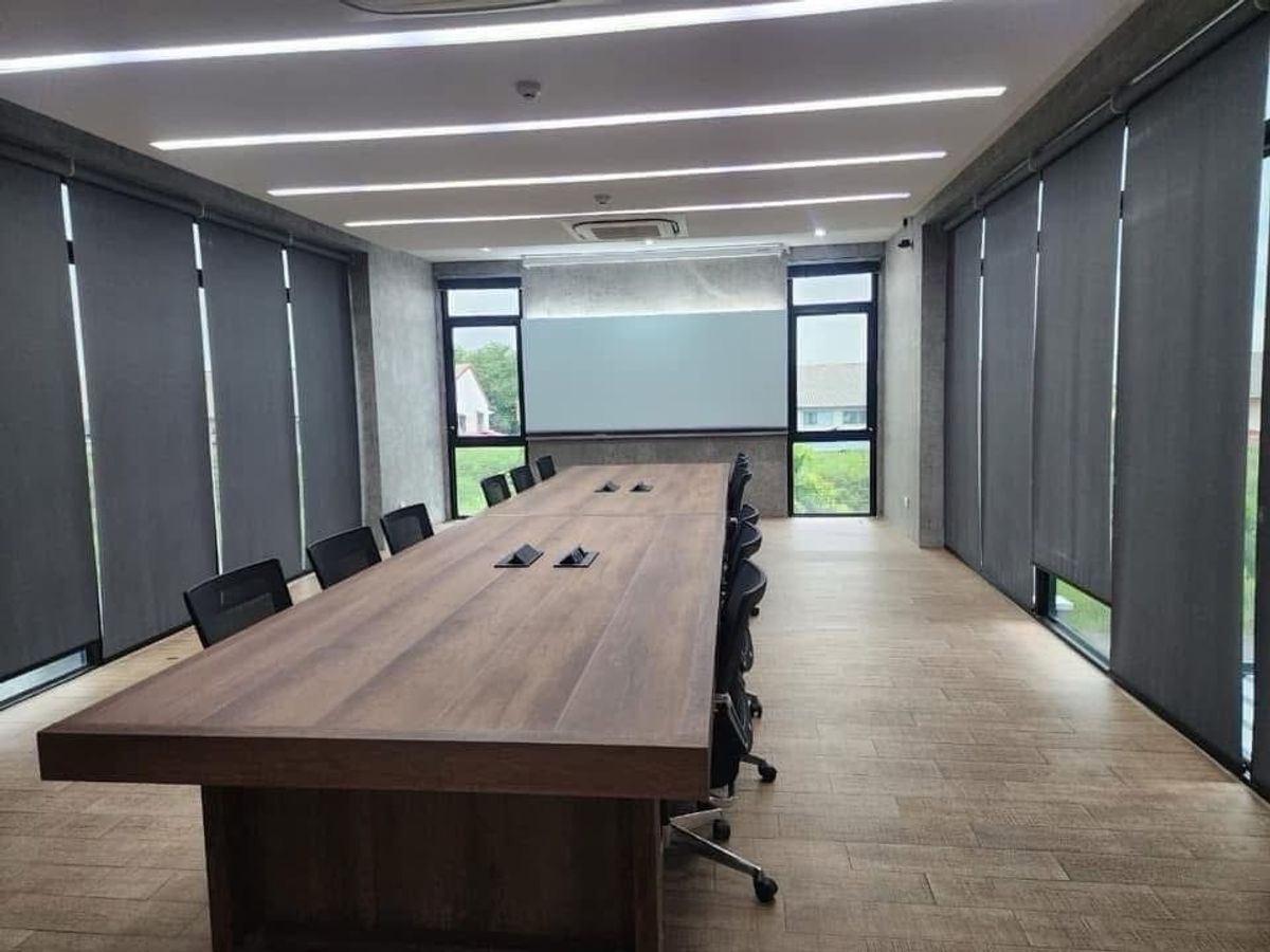 ขายสำนักงานนวมินทร์ รามอินทรา : 📌ขายด่วน ‼️อาคารสำนักงาน 4 ชั้น สุขาภิบาล 5 ขนาด 995 Sq.m (296 Sq.wa) ลดพิเศษเหลือเพียง 39 MB !! ติดต่อ 086-795-9997 จิมมี่