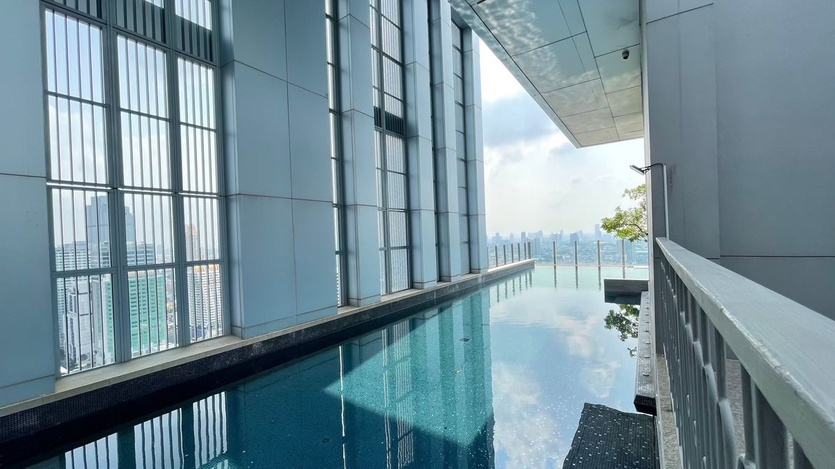 ให้เช่าคอนโดสาทร นราธิวาส : ให้เช่าคอนโด The Diplomat สาทร เฟอร์นิเจอร์ครบ (S03-2131)