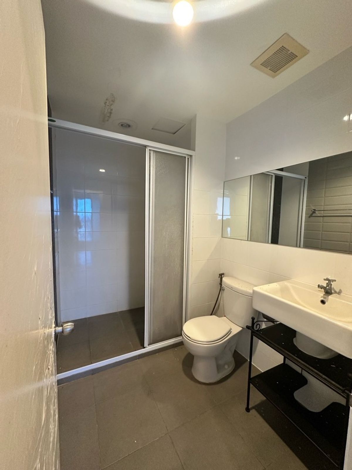 For SaleCondoOnnut, Udomsuk : 1 bedroom condo for sale, beautiful view, not blocked Suitable for investment or self -employed, selling according to good price conditions