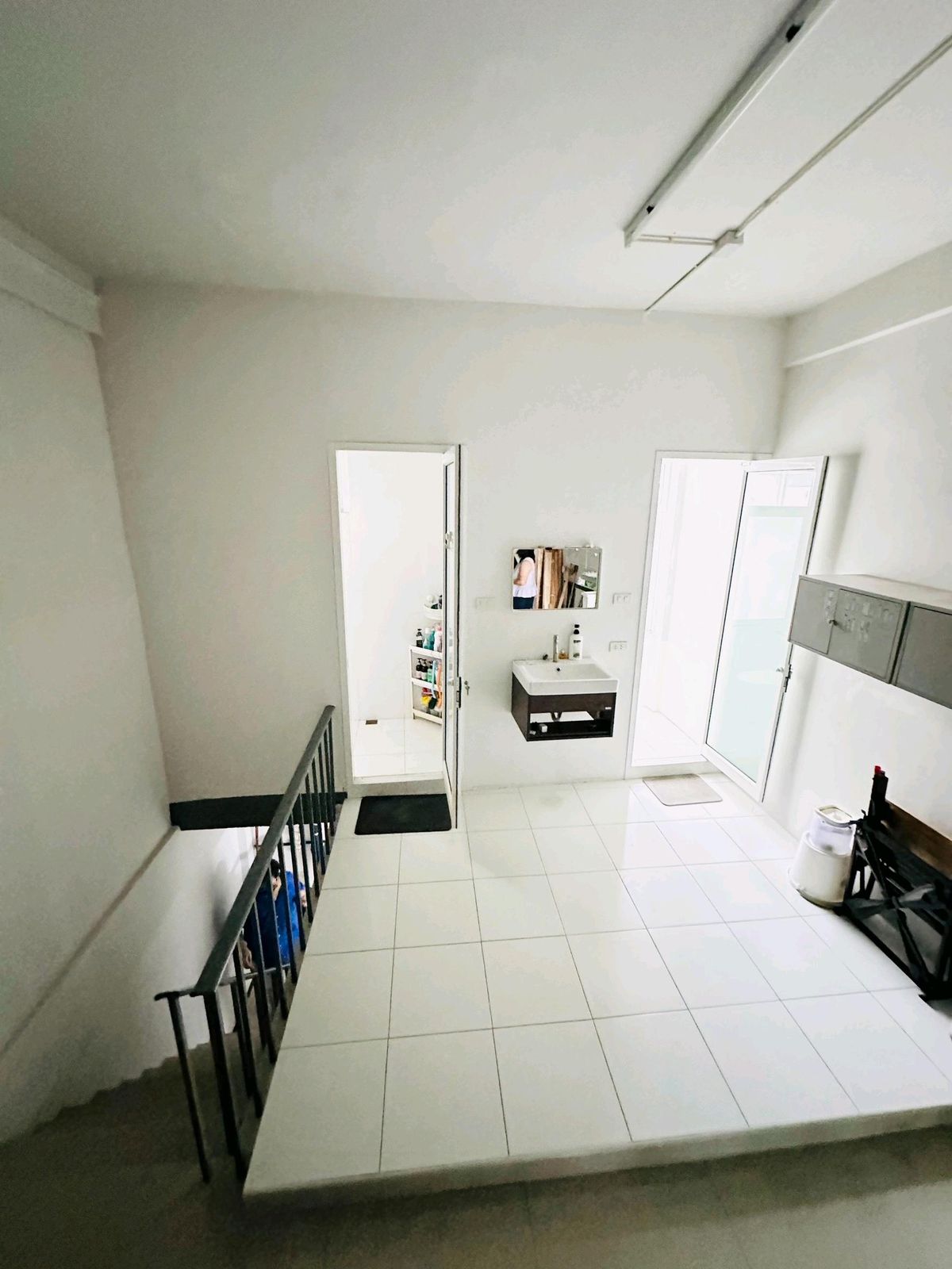 ให้เช่าอาคารพาณิชย์วงเวียนใหญ่ เจริญนคร : เช่าตึกแถว 5ชั้นต่อเติมเต็ม อาคารพาณิชย์ติดถนน 50,000 ต่อเดือน สนใจโทร 0928242499 line paolin1