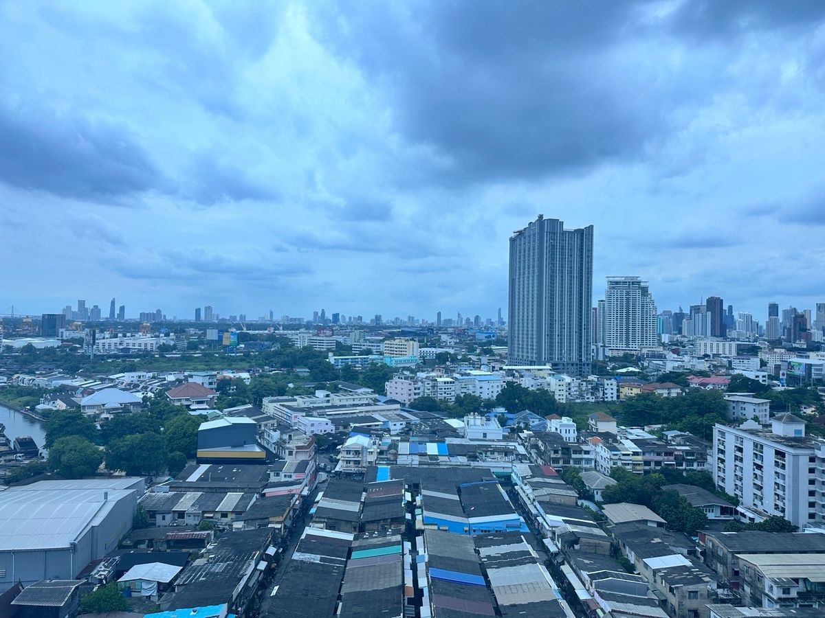 For SaleCondoOnnut, Udomsuk : 1 bedroom condo for sale, beautiful view, not blocked Suitable for investment or self -employed, selling according to good price conditions