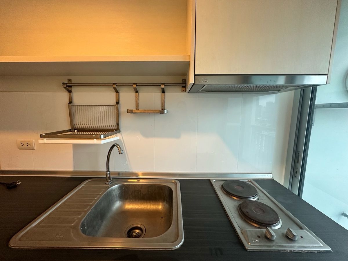 For SaleCondoOnnut, Udomsuk : 1 bedroom condo for sale, beautiful view, not blocked Suitable for investment or self -employed, selling according to good price conditions