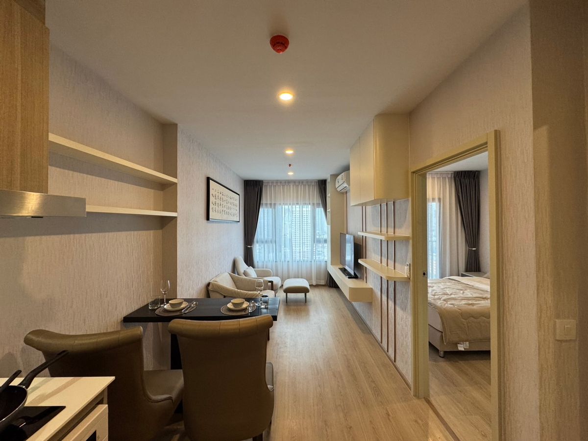 ให้เช่าคอนโดคลองเตย กล้วยน้ำไท : Condo for rent Life Rama 4 - Asoke Monthly 25,000 thb.