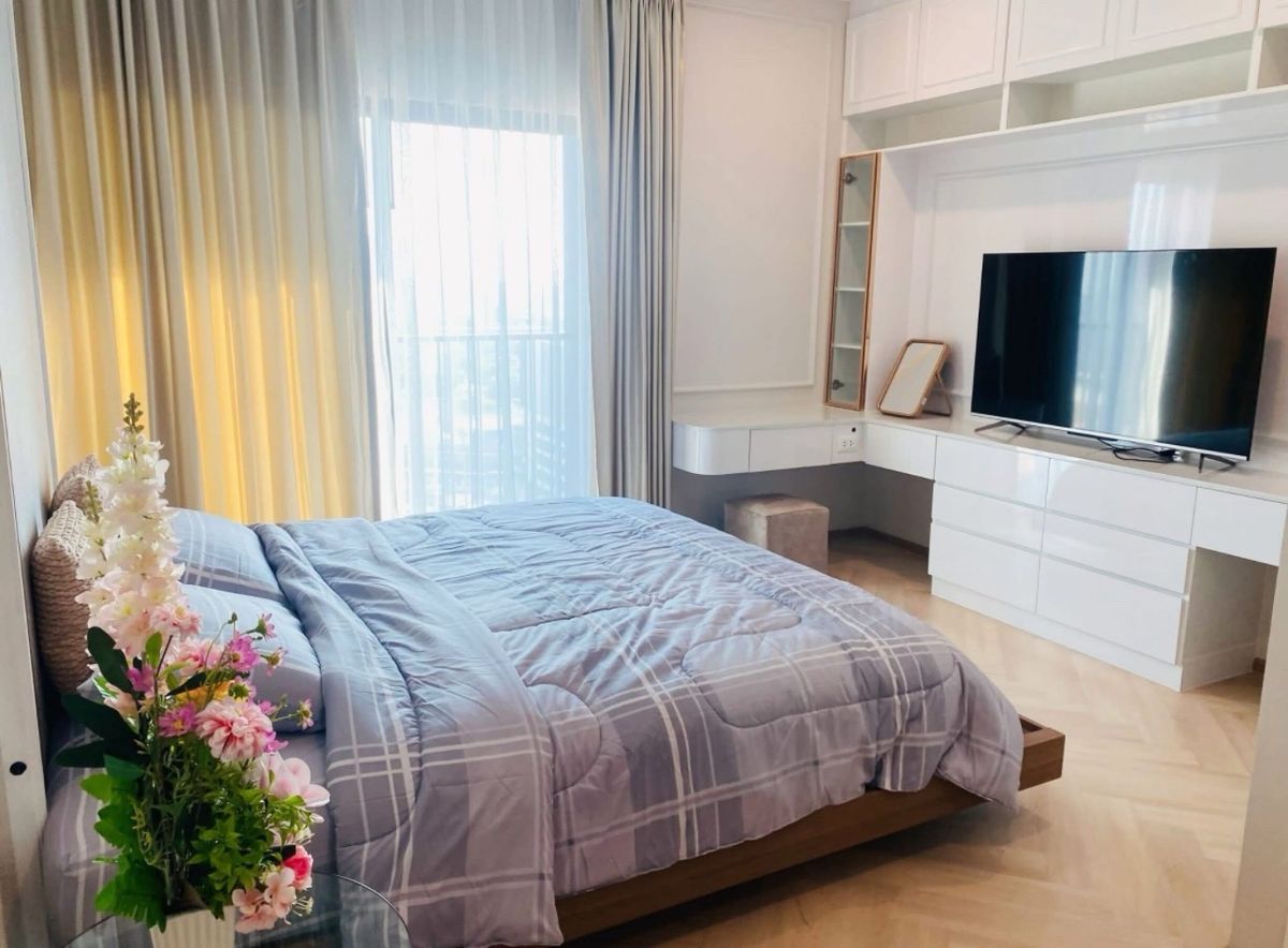 ให้เช่าคอนโดสุขุมวิท อโศก ทองหล่อ : 🌷คอนโดใฟ้เช่า 1 นอน - 48 ตรม. ✨ห้องใหม่ รีโนเวทสวยมาก✨Modern Luxury ใกล้ BTS เดิน 3 นาที!