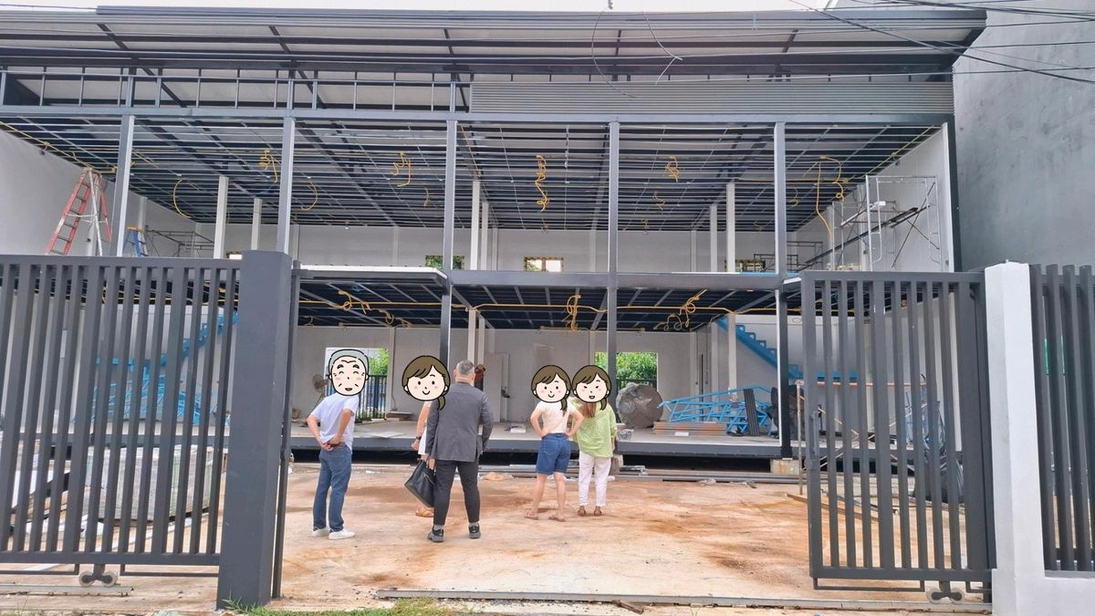 For RentShowroomOnnut, Udomsuk : 🏢 Rent/sell Office + Warehouse in the heart of Sukhumvit Soi Punnawithi 29
