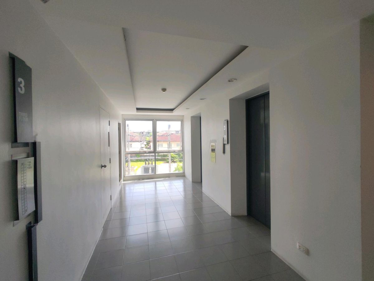 ขายคอนโดเสรีไทย-นิด้า : คอนโดแสนสิริ ย่านรามคำแหง ตกแต่งใหม่ 