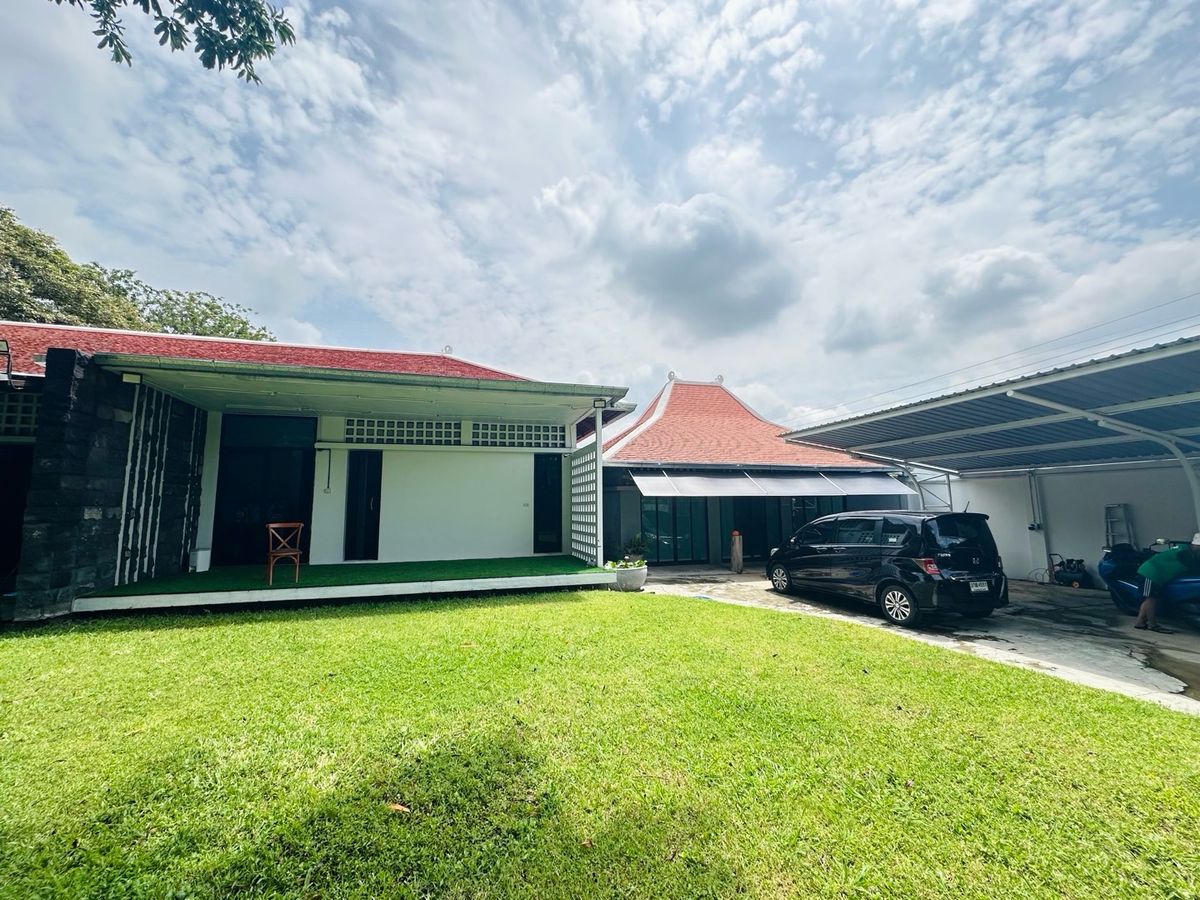 ขายที่ดินเกษตร นวมินทร์ ลาดปลาเค้า : ขานที่ดินขนาด 300 ตาราวา ทำเลซอยนวลจันทร์ 56 รามอินทรา ประดิษฐ์มนูธรรม เหมาะสำหรับทำออฟฟิศหรือที่อยู่อาศัยสถานที่จัดเลี้ยง สถานที่พร้อมใช้