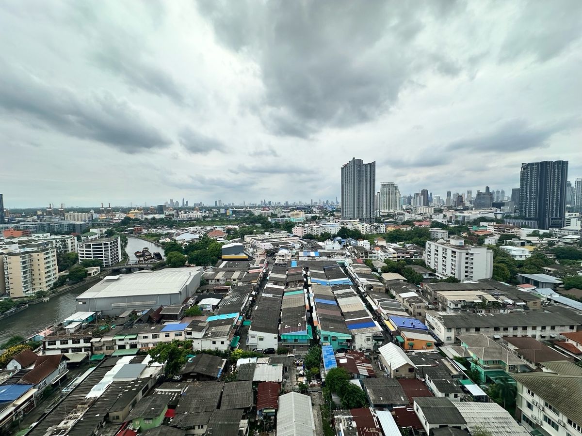 For SaleCondoOnnut, Udomsuk : 1 bedroom condo for sale, beautiful view, not blocked Suitable for investment or self -employed, selling according to good price conditions