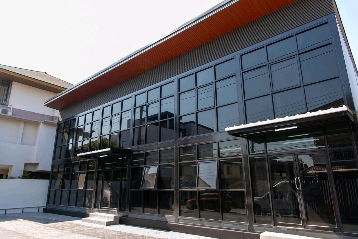 For RentWarehouseOnnut, Udomsuk : 🏢 Rent/sell Office + Warehouse in the heart of Sukhumvit Soi Punnawithi 29