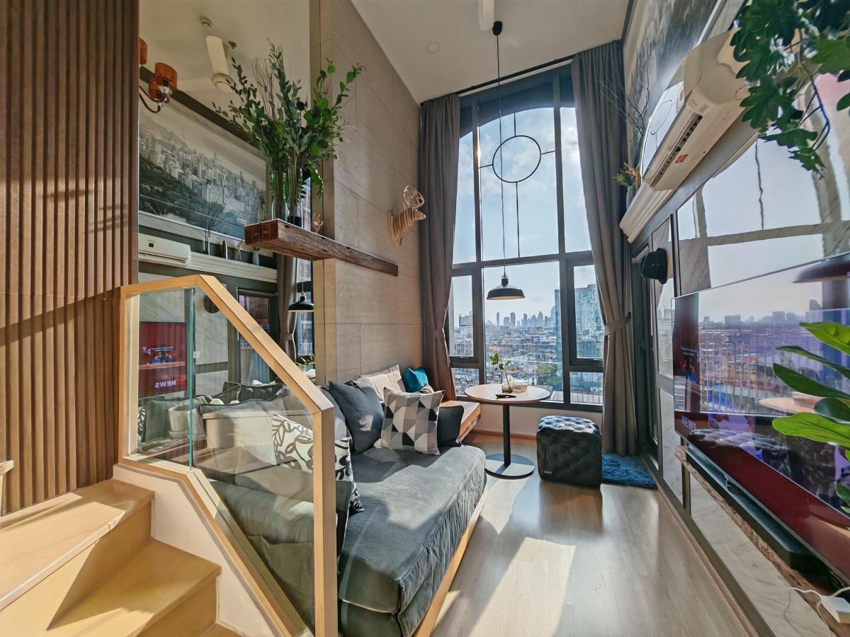 For SaleCondoKhlongtoei, Kluaynamthai : 24/03/2026, Life in the heart of Asoke! 2 bedrooms with city view at a special price of 6.89 million
Convenient transportation via BTS/MRT, close to shopping and complete lifestyle amenities! 0642748883